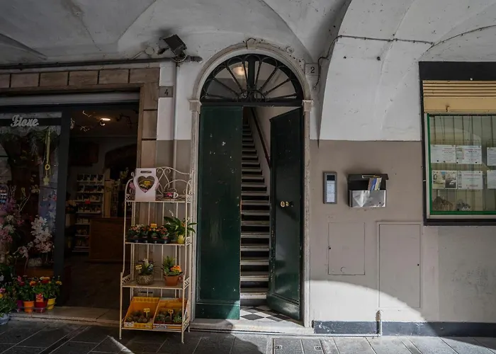 040 - Casa Del Lord A Centro 500 Metri Dal Mare * 基亚瓦里